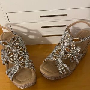 Impo Omega Wedge Sandal